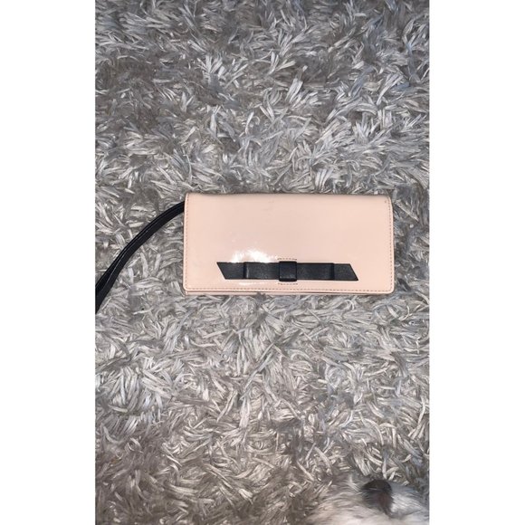 Kate Spade Wallet - Picture 2 of 12